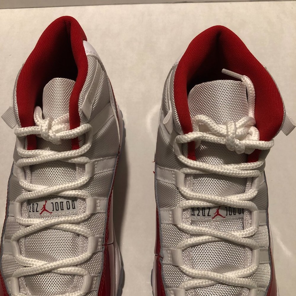 Air Jordan 11 Retro - Picture 5 of 5